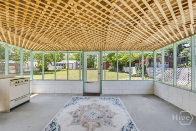Well maintained ,spacious 4 bedrooms home. New Roof ,newer HVAC - photo 7