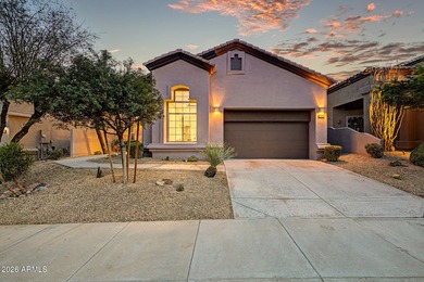 Welcome to this completely reimagined Scottsdale residence - photo 2