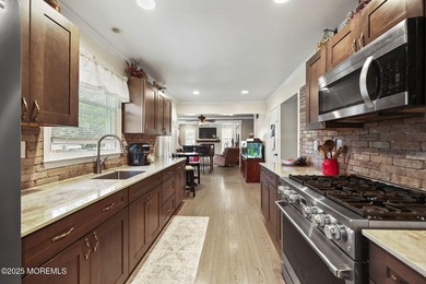 WOW! This 4 bed, 2.5 bath colonial in one of Brick's best - photo 14