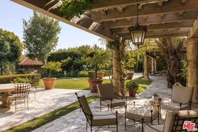 Hidden behind layers of mature landscaping and approached - photo 18