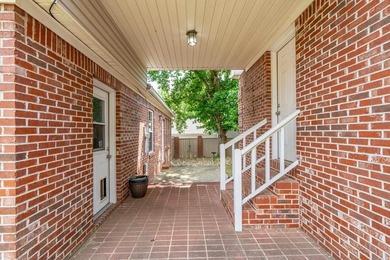 Welcome to your storybook retreat nestled in the beautiful - photo 34