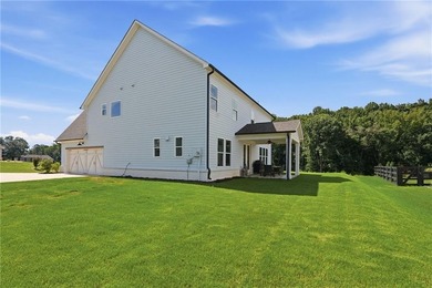 Welcome to Long Hollow Landing, where modern farmhouse design - photo 34
