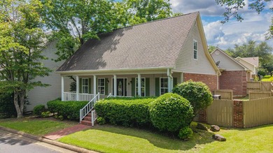 Welcome to your storybook retreat nestled in the beautiful - photo 41