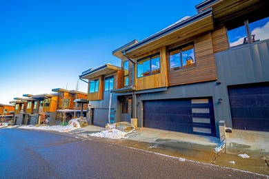 This well-maintained Canyons Village townhome offers the rare - photo 5