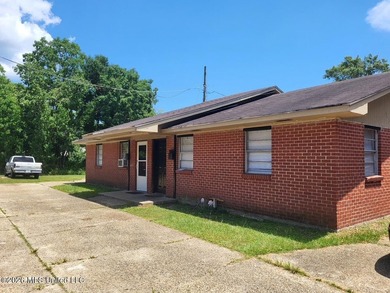 Owner prefers to sell the bundle of 12 altogether, a 7-plex, 2 - photo 3