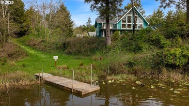 Between Lake & Ocean Oregon coast waterfront retreat with room - photo 5
