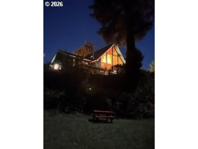 Between Lake & Ocean Oregon coast waterfront retreat with room - photo 6
