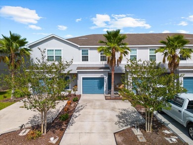 (private lake, pond, creek) Townhome/Townhouse For Sale in Sarasota Florida