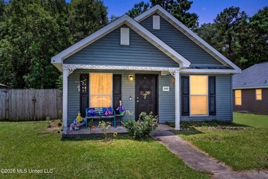 This exceptional 3-bedroom,2 bath home boasts a split floor plan - photo 4