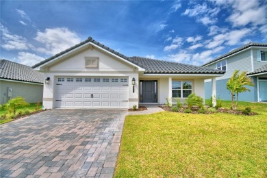 Lake Home For Sale in Auburndale, Florida