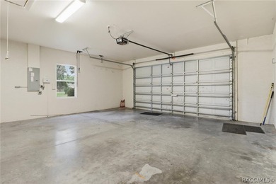 Very well-maintained 3-bed, 2-bath home in Sugarmill Woods - photo 34