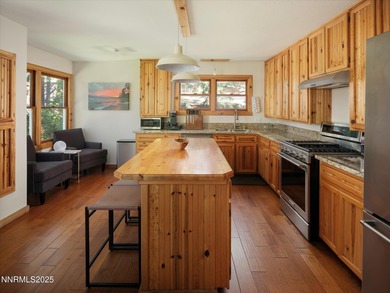 A true Tahoe treasure, once home to Muppet master Frank Oz, this - photo 7