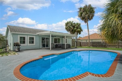Welcome home to this 3 bedroom 2 bath 2 car garage with Pool - photo 1