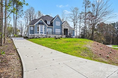 Experience elevated luxury living with year round Lake Norman - photo 4