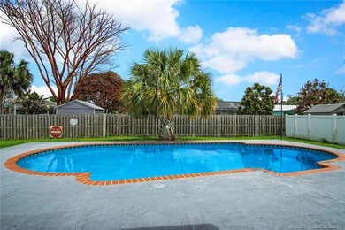 Welcome home to this 3 bedroom 2 bath 2 car garage with Pool - photo 4