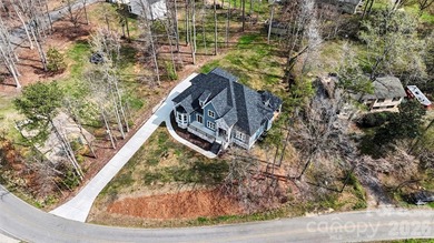 Experience elevated luxury living with year round Lake Norman - photo 6