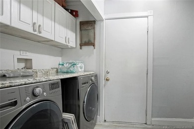 Welcome home to this 3 bedroom 2 bath 2 car garage with Pool - photo 9