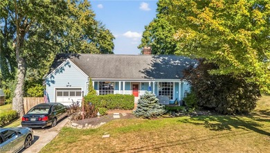 (private lake, pond, creek) Home Sale Pending in Canton Ohio