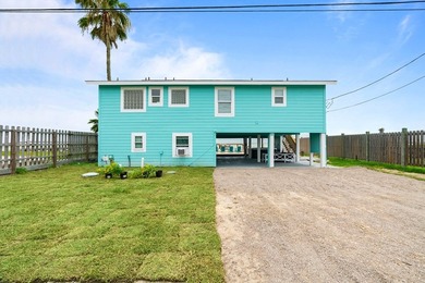 Welcome to your ultimate coastal retreat in Rockport, TX! This - photo 2