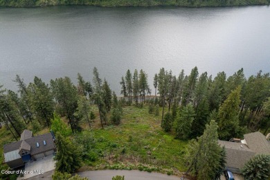 Lake Lot For Sale in Coeur d Alene, Idaho
