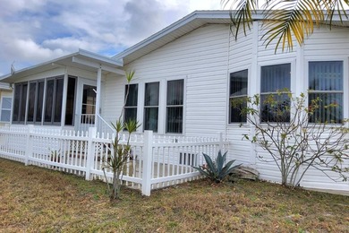 Beautiful Water View! Charming 2-Bed, 2-Bath Manufactured Home - photo 17
