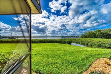 Waterfront end unit has views of Kitching Cove's boating - photo 9