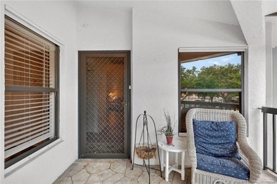 Move right in and start living the Florida dream! This - photo 6