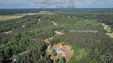 Welcome home to this stunning Oconee County retreat, perfectly - photo 4