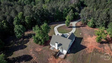 Welcome home to this stunning Oconee County retreat, perfectly - photo 5