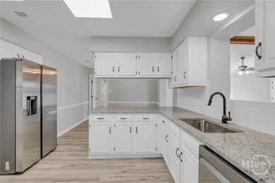 Fantastic opportunity! Discover this beautifully updated - photo 10