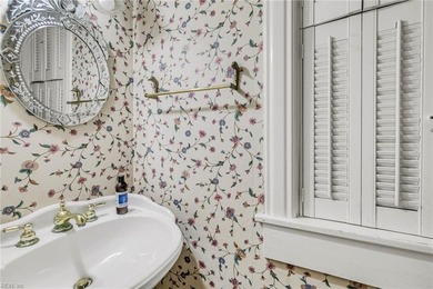 7th owner of 210 Watling St., built in 1870, is offering this - photo 12