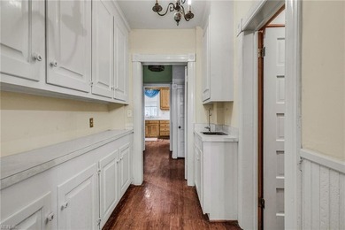 7th owner of 210 Watling St., built in 1870, is offering this - photo 13