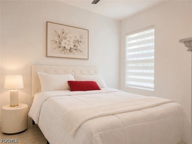 PRIME LOCATION! Beautifully updated home conveniently located - photo 29