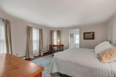 7th owner of 210 Watling St., built in 1870, is offering this - photo 30