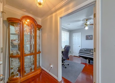 Lake Seminole living at its finest! This beautifully maintained - photo 32