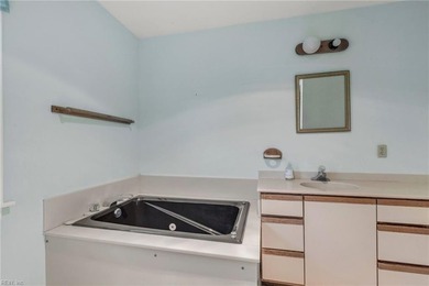 7th owner of 210 Watling St., built in 1870, is offering this - photo 33