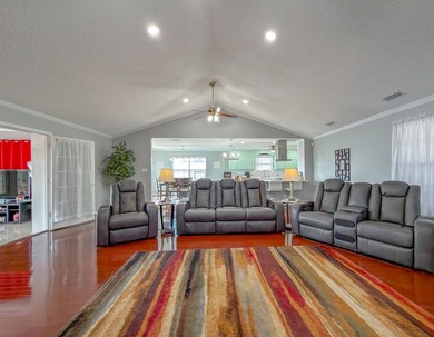 Lake Seminole living at its finest! This beautifully maintained - photo 37