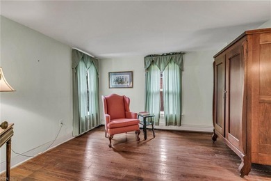 7th owner of 210 Watling St., built in 1870, is offering this - photo 38