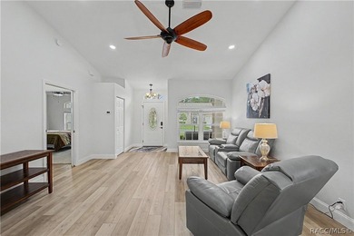 Welcome to your dream home! The entire villa has been tastefully - photo 9