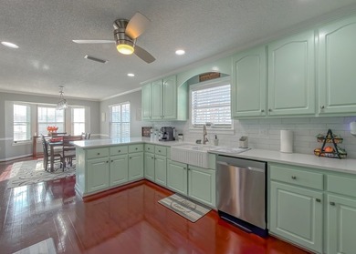 Lake Seminole living at its finest! This beautifully maintained - photo 50