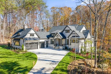 Lake Norman Home Active Under Contract in Davidson North Carolina