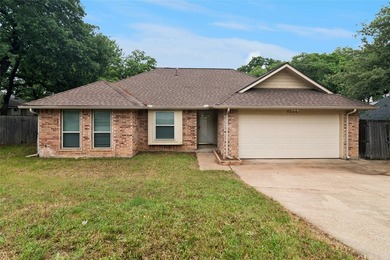 Lake Arlington Home For Sale in Arlington Texas