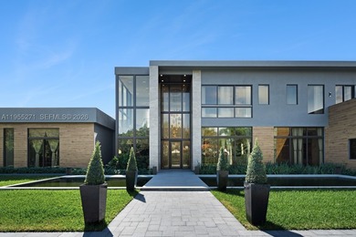 This unparalleled turnkey masterpiece in the heart of Pinecrest - photo 1