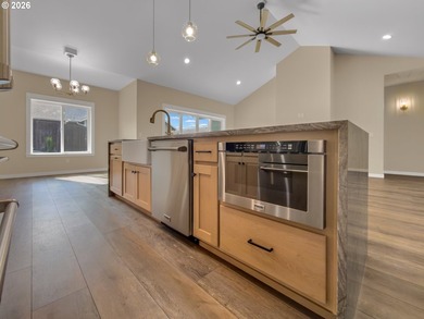 Welcome to this beautifully crafted new construction home, ready - photo 14