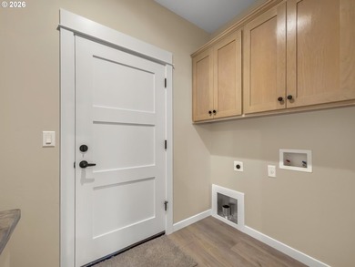 Welcome to this beautifully crafted new construction home, ready - photo 17