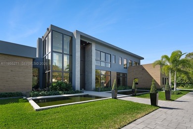 This unparalleled turnkey masterpiece in the heart of Pinecrest - photo 8