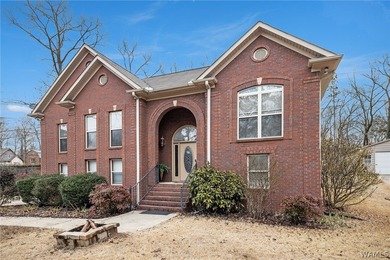 Ready for lake life? This gorgeous home is just a short walk to - photo 2