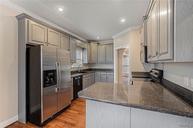 Ready for lake life? This gorgeous home is just a short walk to - photo 10