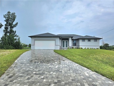 Cape Coral Lakes Area Home Sale Pending in Cape Coral Florida
