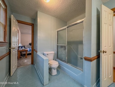 Opportunity with acreage, multiple structures, and income - photo 32